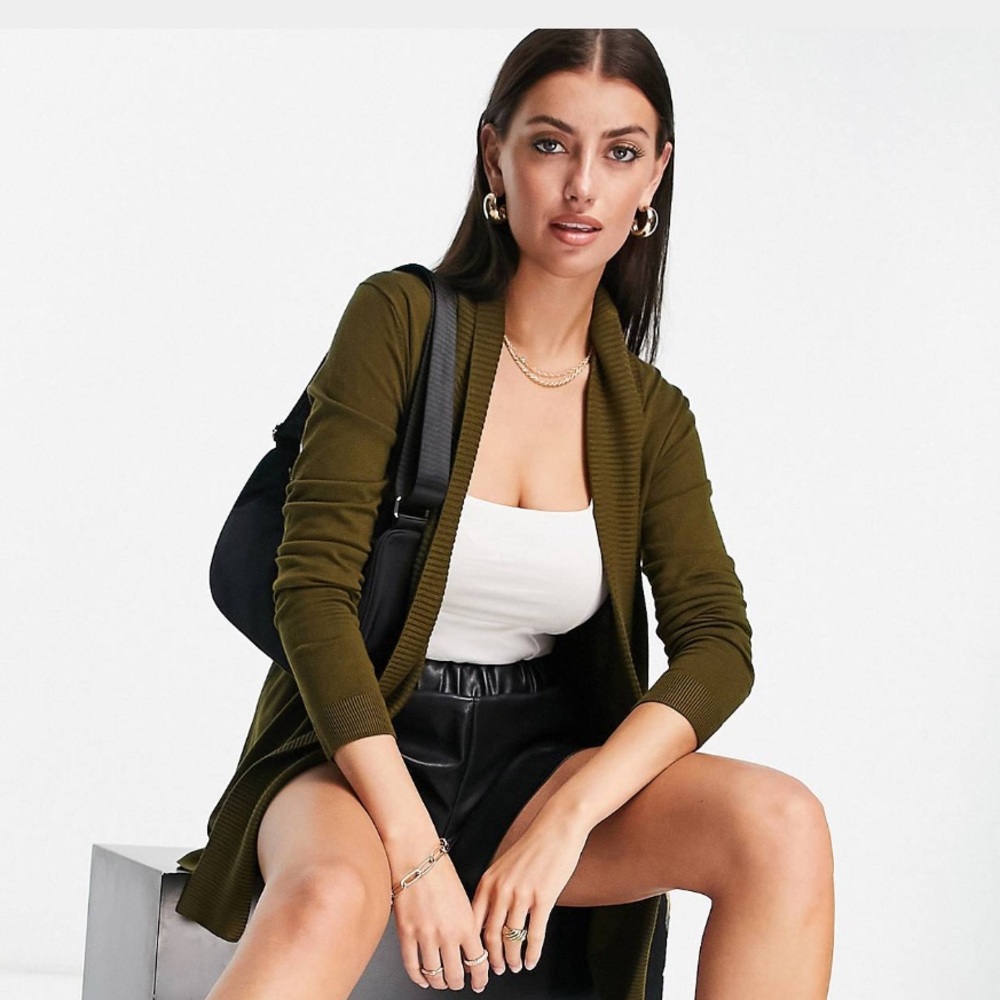 NWOT Mango brand cardigan